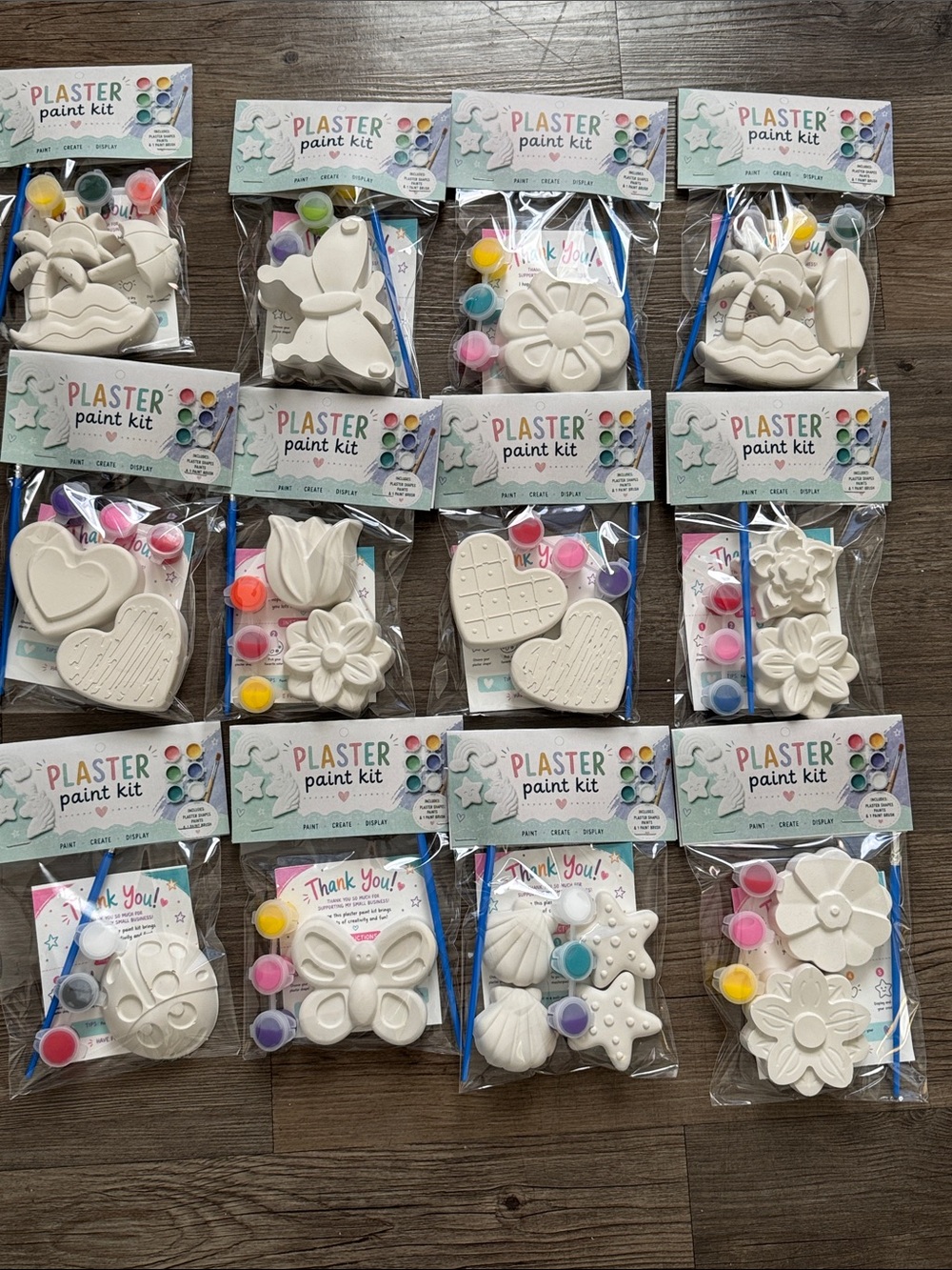 Plaster paint sets